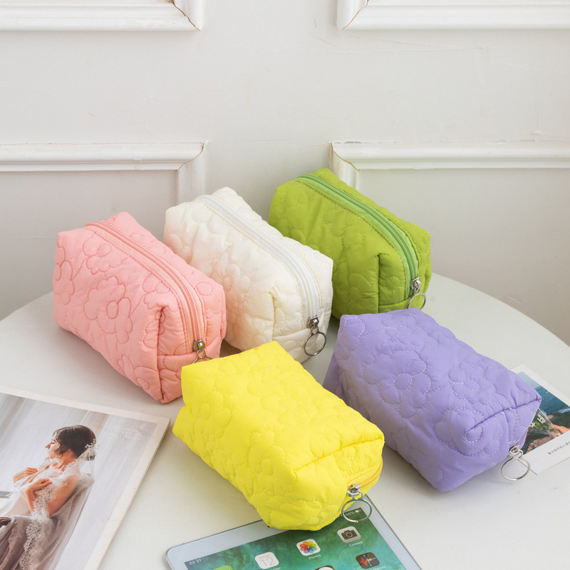 Cross-Border New Large-Capacity Candy-Colored Quilted Floral Women's Storage Bag Portable Toiletry Bag Clutch Bag