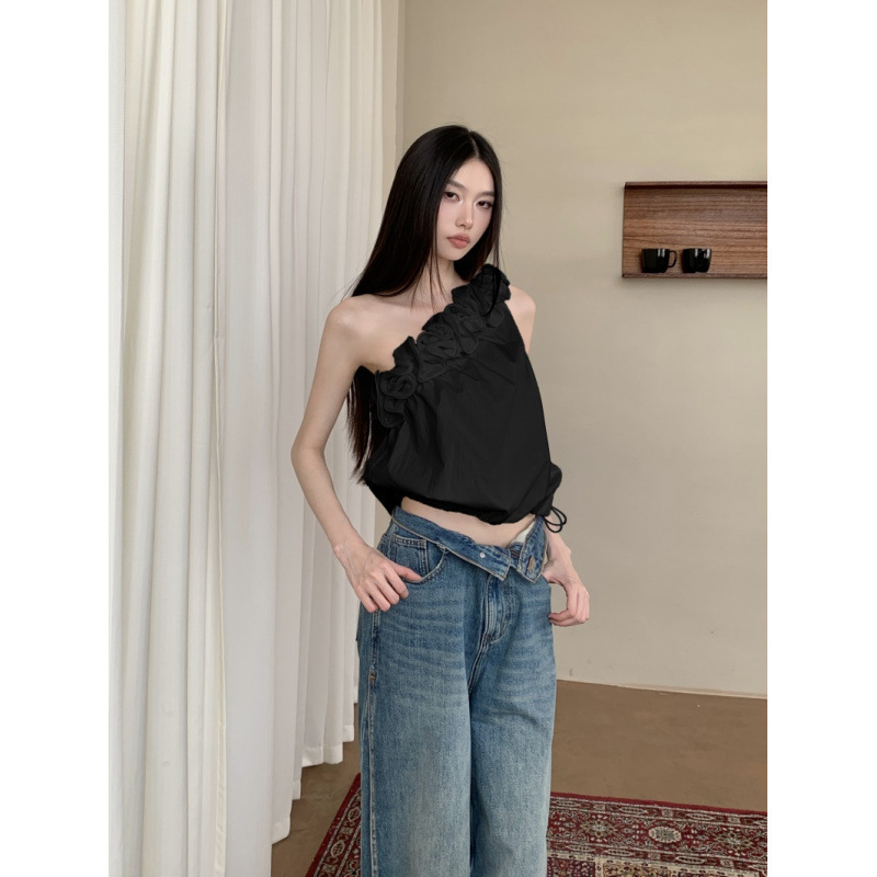 斜肩花朵褶皱露肩挂脖花苞背心上衣|undefined