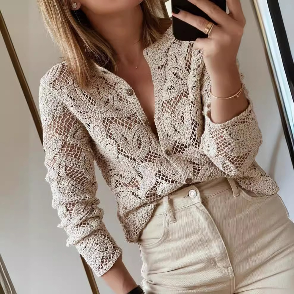 Regular Top Length Knitwear Tops Type Holiday, Daily Occasion Round Neck Neckline Regular Fit Fit Type Wholesale Women's Elegant Streetwear Solid Color Long Sleeve Hollow Out Blouses