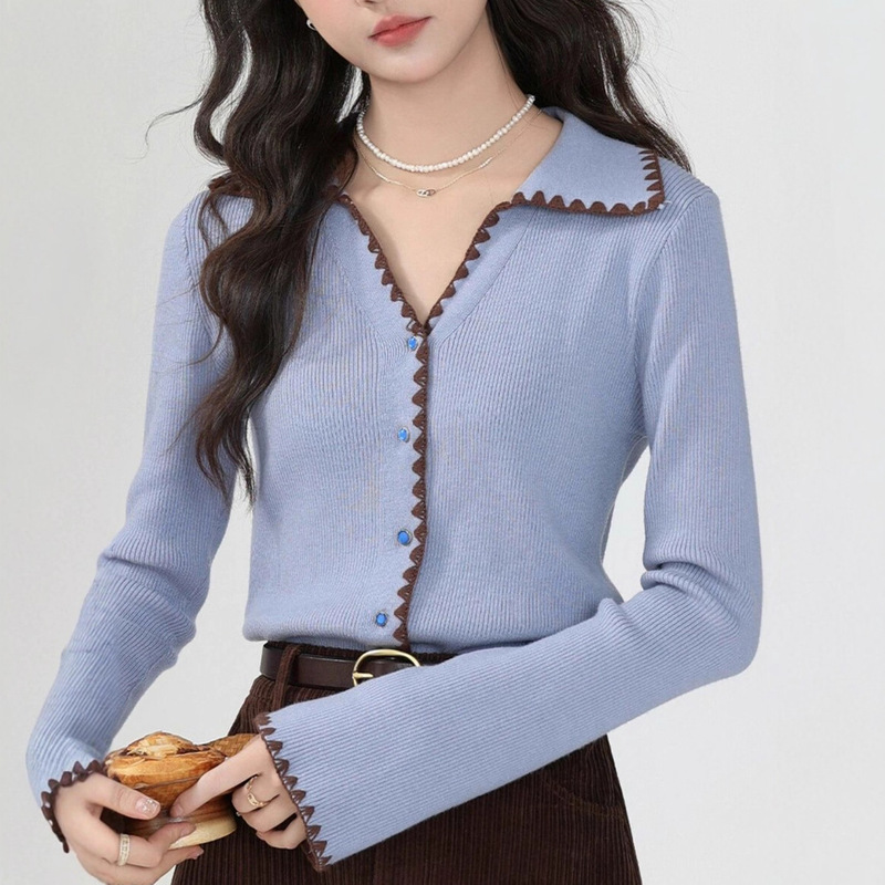 Star Blue Island Autumn Blue Design V-Neck Cardigan Sweater Petite Slimming Top for Women