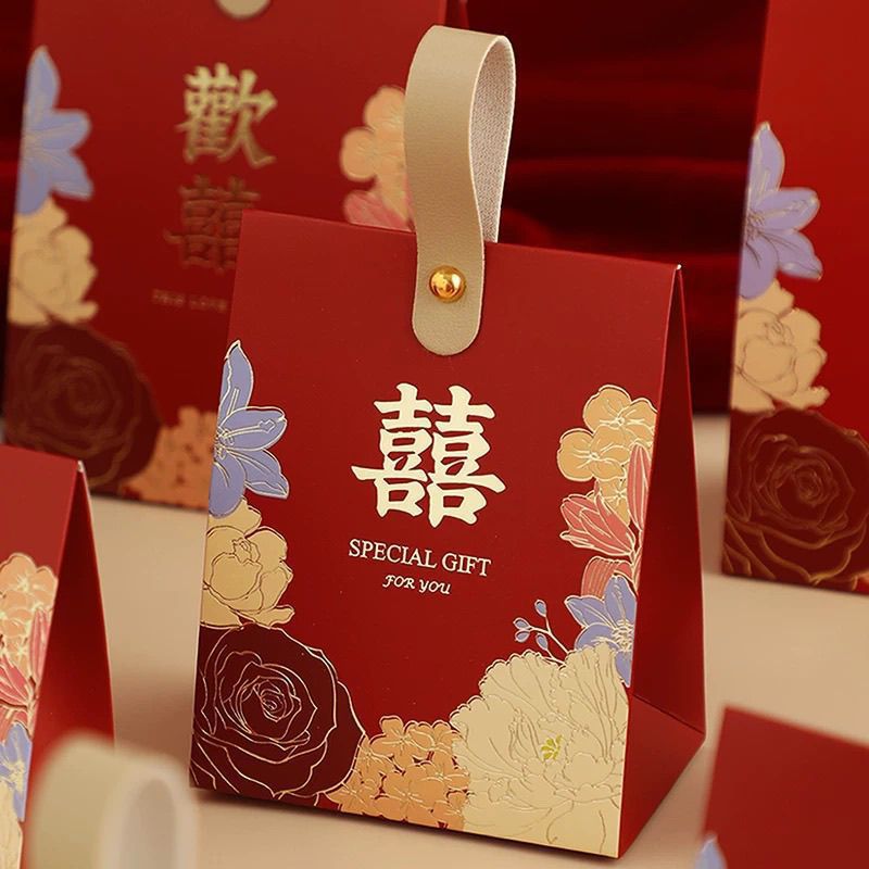 2025新款喜糖盒结婚糖果包装订婚礼盒空盒子中式婚礼喜糖手提袋子