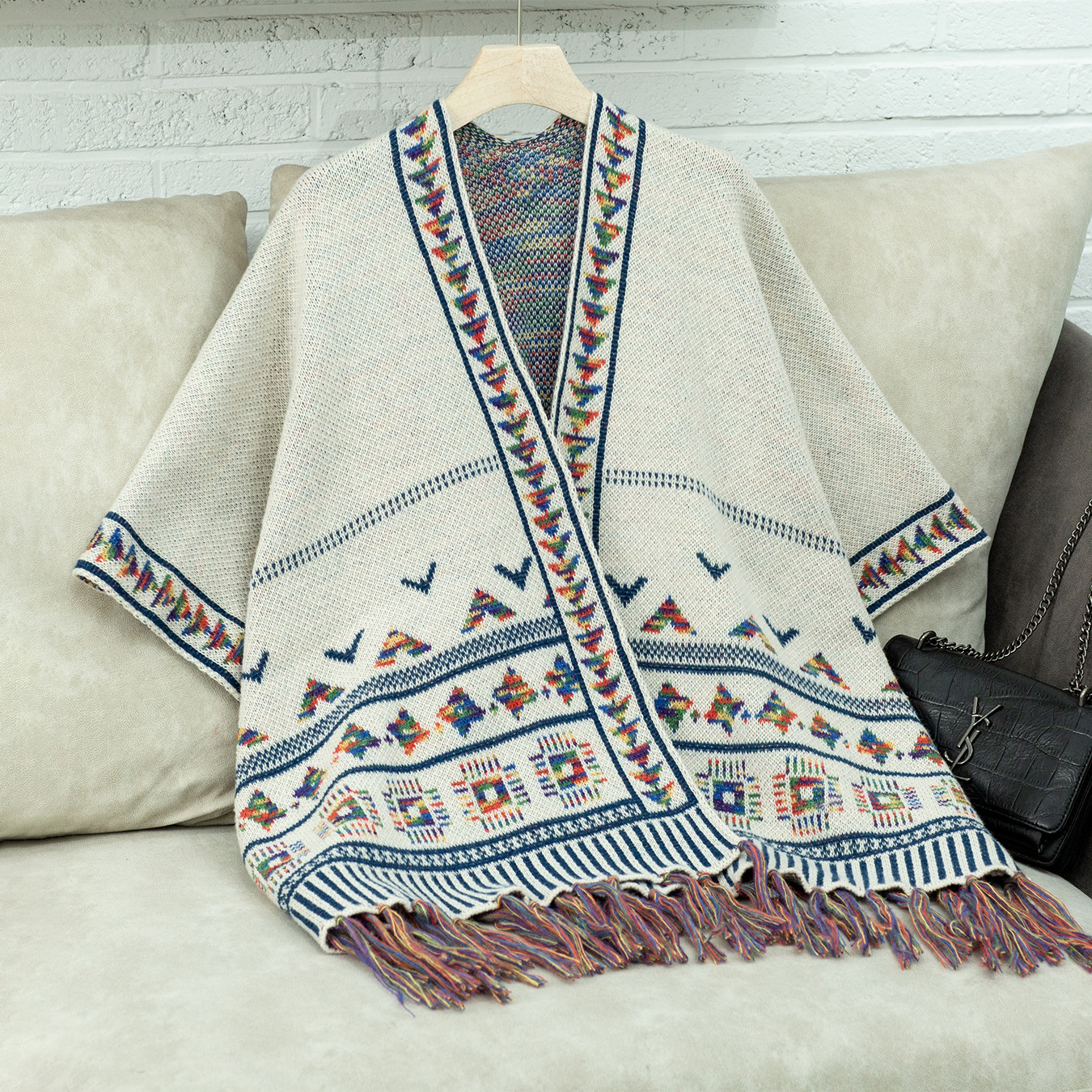 Grobstrick Damen Cape Mit Quasten Lässiger Jacquard Mantel_voghion.com