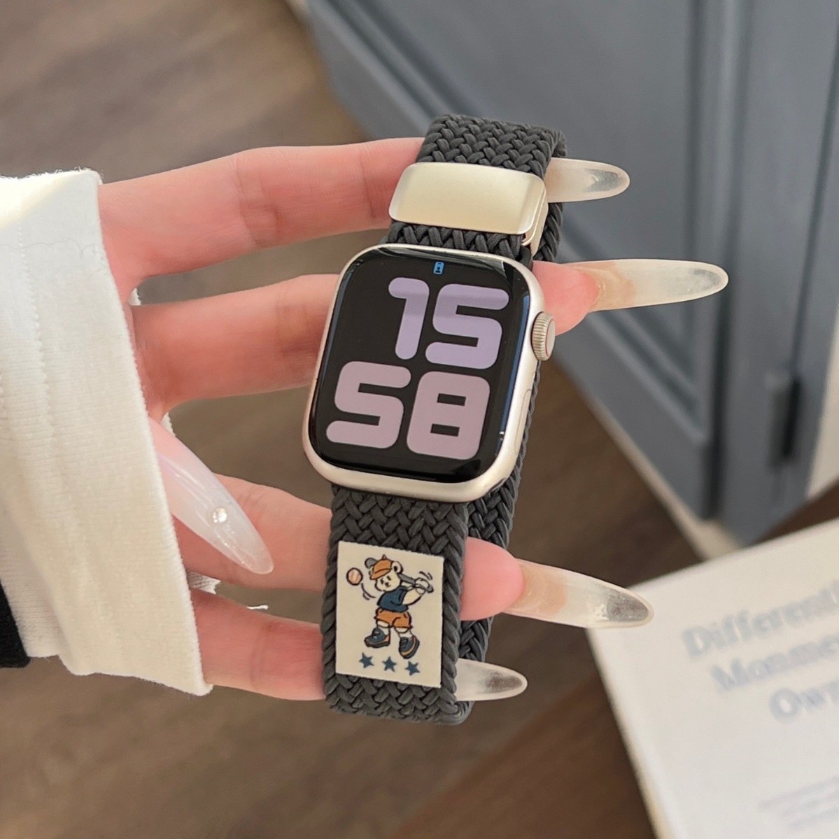 Lovable wind woven magnetic buckle for apple s10 watch strap applewatchs987654se women