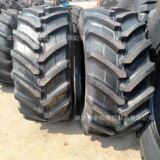 Учитывая рисунок человеческого характера 380/ 70R24 13.6/ 14.9-24 Tractor Tire Tire
