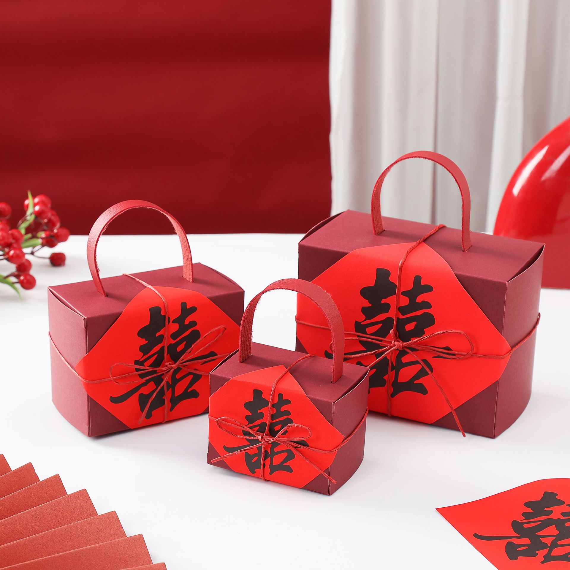 Chinese-style wedding candy box, creative kraft paper gift packaging box, vintage-style wedding candy box, empty paper box for return gifts
