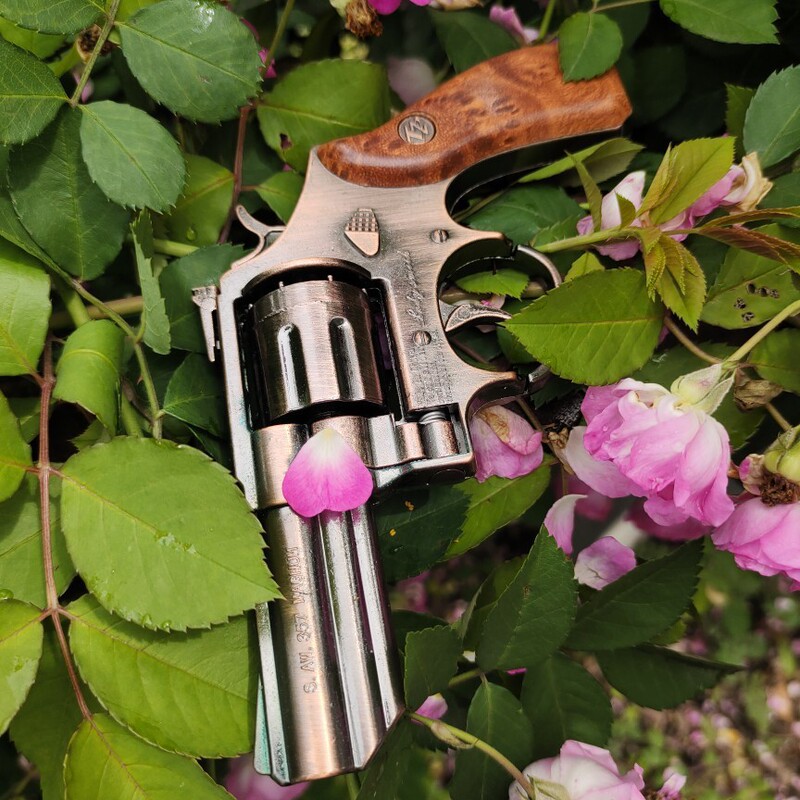 Ruger Red Eagle Metal Nostalgic Children's Toy Paper Gun Revolver Non-Firing Retro Model