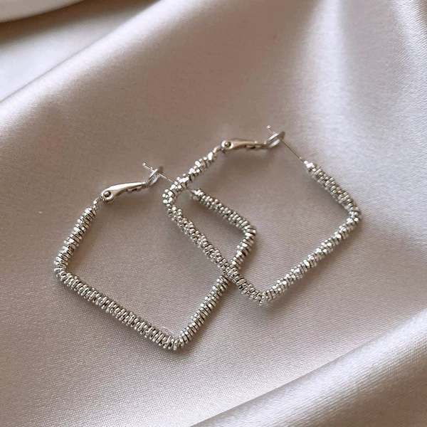 Square earrings, 3cm