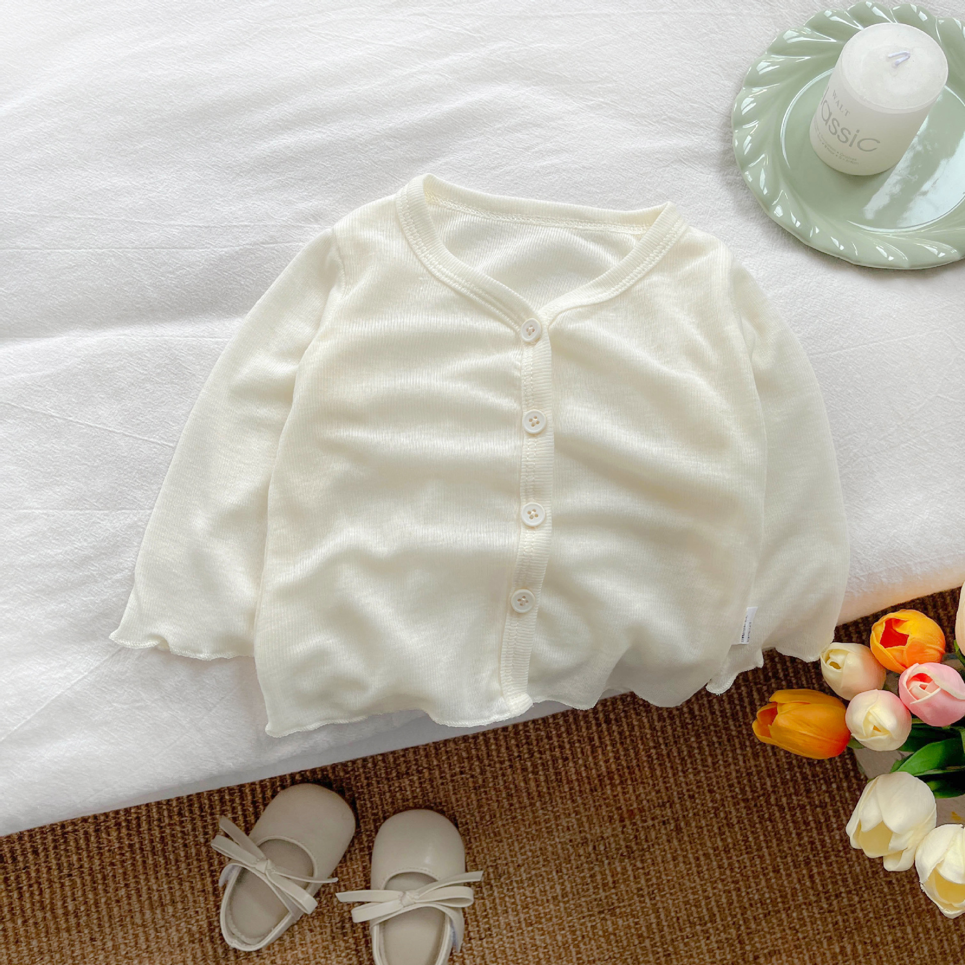 Chaqueta ligera para bebé, camisa con aire acondicionado, hombres y mujeres, cárdigan transpirable de color sólido para niños, ropa de protección solar suave y cerosa para bebés, transpirable image 9