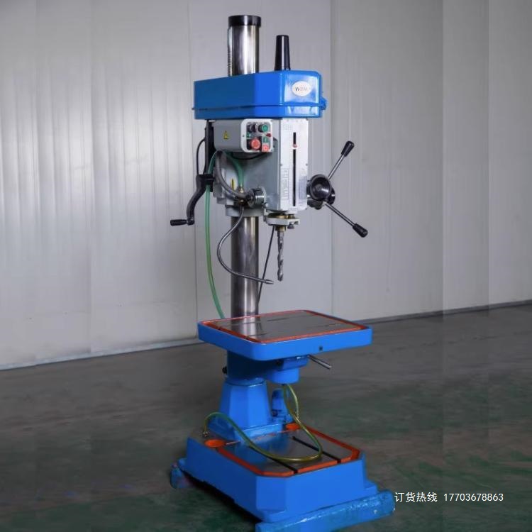 西菱深孔钻床主轴大行程200/250mm Z20025 Z25032 开孔大长径比孔