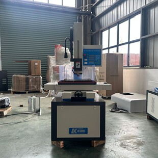 ���ܔ���늻�С�יC ����늻𻨸��ٴ��יC ���и�늻𻨴��יC