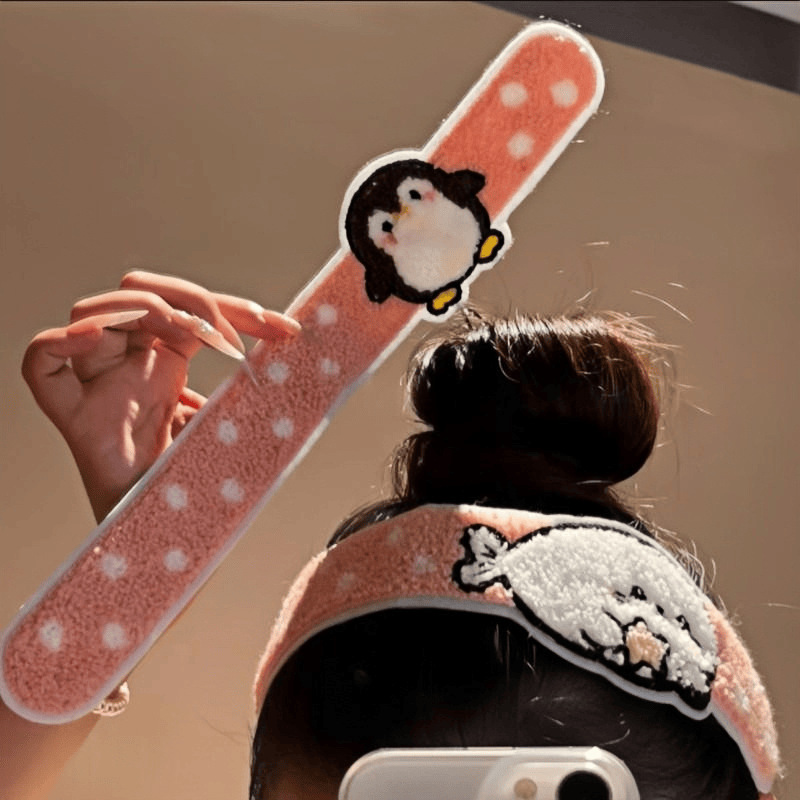 Cute cartoon penguin polka dot magic hair sticker for girls, for tidying up stray hair on the back of the head, cute bangs sticker hair accessory
