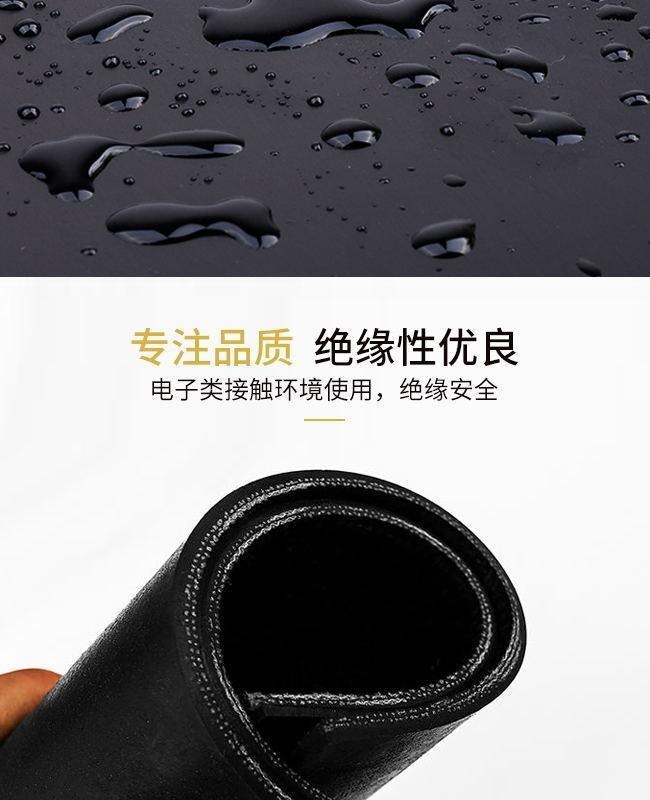 Truck Bed Rubber Mat, Wear-Resistant, Shock-Absorbing, Waterproof, Special Rubber Mat for the Bottom of Wuling Dongfeng Trucks