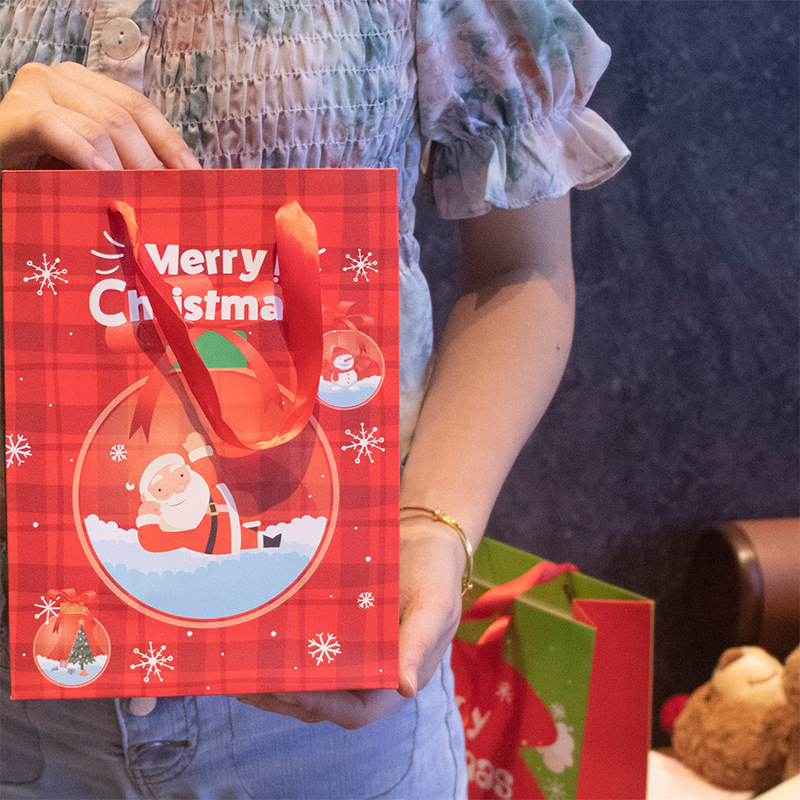 圣诞礼品袋相框生日礼物包装袋幼儿园伴手礼手提纸袋礼袋圣诞限定