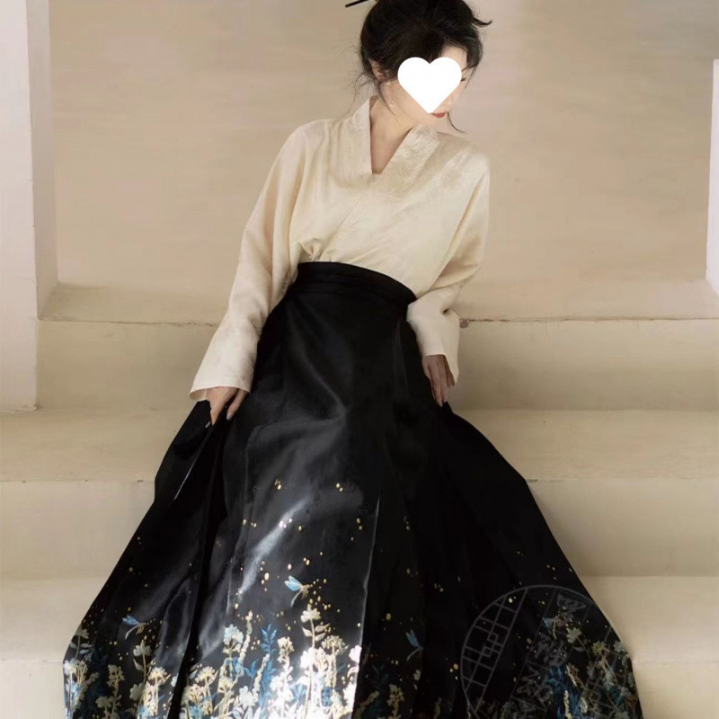 C9L 明制汉服女国风马面裙通勤酷系女春夏印|undefined