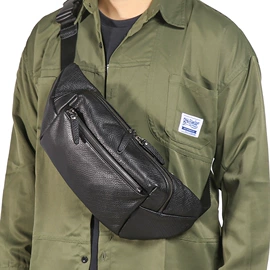 男士胸包;休闲背包;旅行包袋