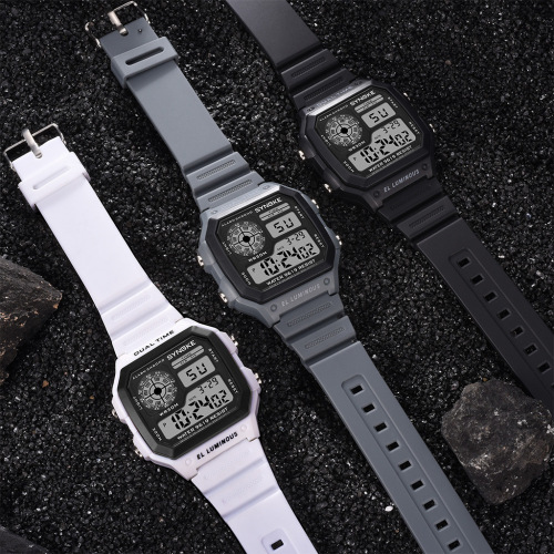 Electronic watch retro classic square luminous waterproof sports thin square classic student watch Southeast Asia market