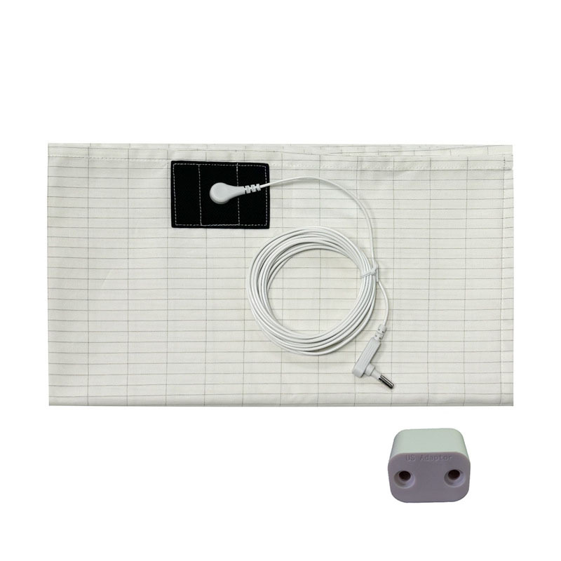 White sheets + American standard plug + cord