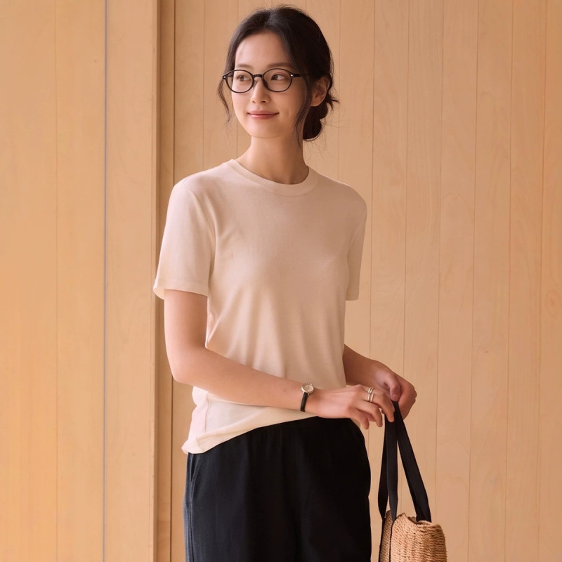 26 New Summer Short-Sleeved T-Shirts for Women, Slim-Fitting Round-Neck T-Shirts, Modal Tencel Wool Half-Sleeved Knitted Bottoming Shirts 26 New Summer Short-Sleeved T-Shirts for Women, Slim-Fitting Round-Neck T-Shirts, Modal Tencel Wool Half-Sleeved Knitted Bottoming Shirts