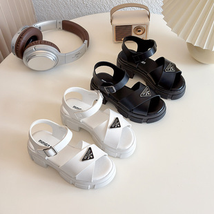 New Korean Children's Metal Buckle Cross Beach Shoes 2025 Summer Little Girl's Internet Celebrant Thick-soled Roman Sandals