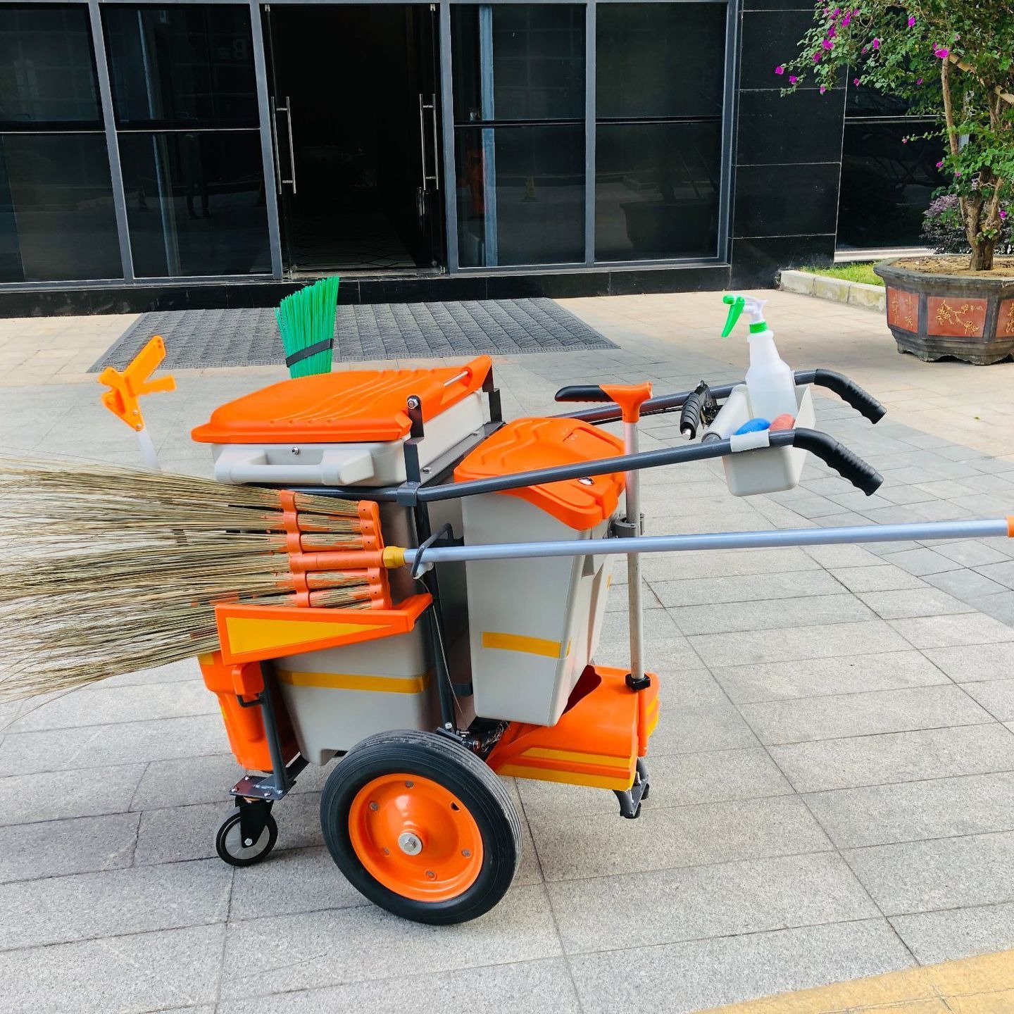 酒店餐厅机场商用场所多用途清洁手推车保洁物业杂物车手推垃圾车