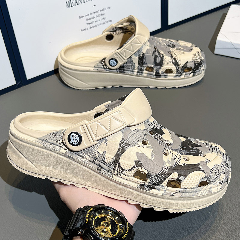 Nuevas zapatillas de verano de tamaño grande zapatillas al aire libre agujero zapatillas para usar sandalias caseras de estilo coreano de tendencia de playa