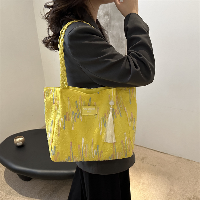 Bolso de gran capacidad para mujeres 2024 verano nuevo bolso de viaje de lona de color contrastante rayas de hombro amplio bolso debajo de la axila