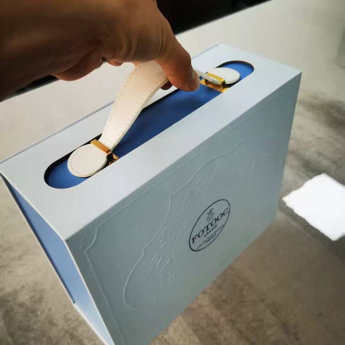 爆款创意礼品套装手提礼品盒批量定制生产工厂精美简约送礼套装盒