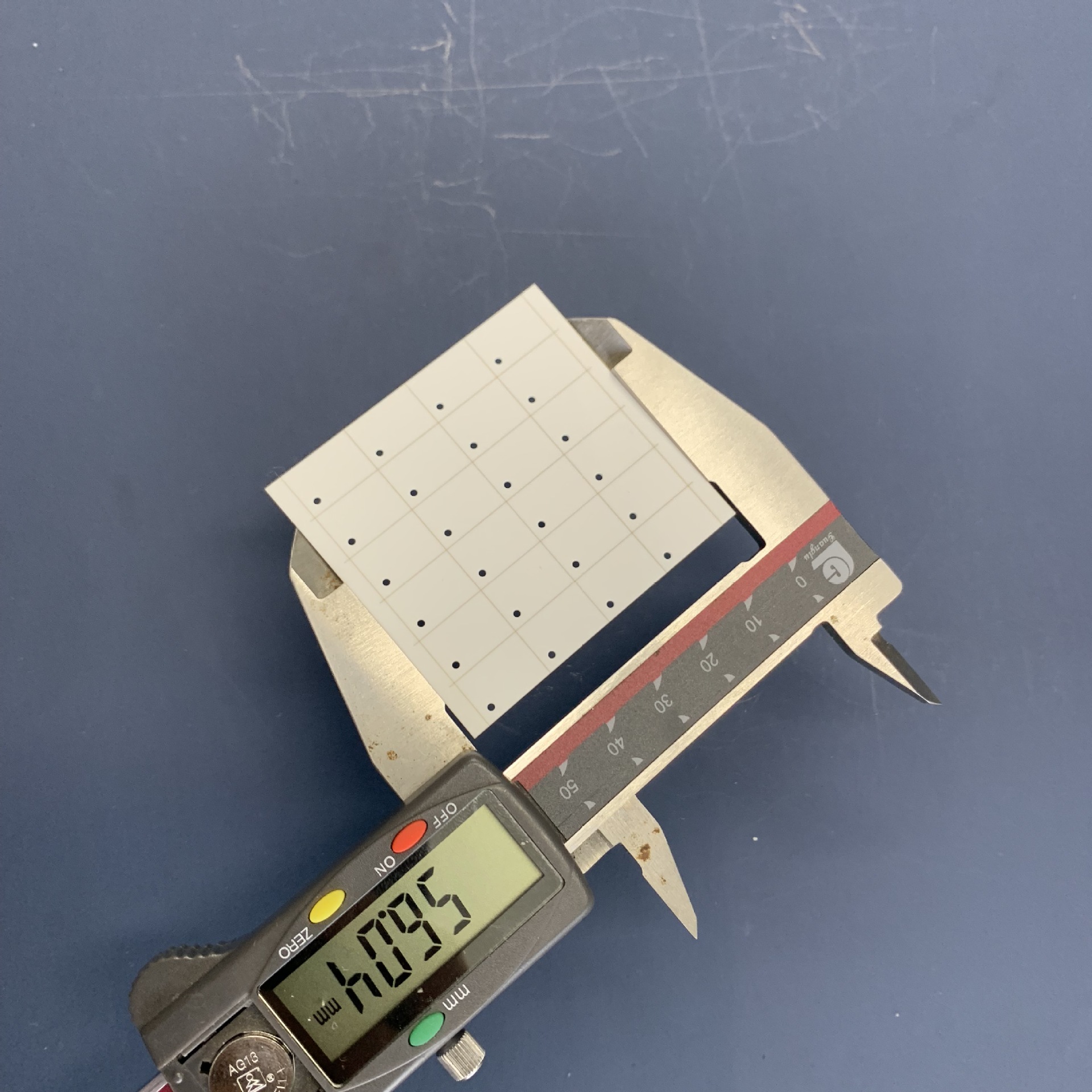 激光打孔 氮化铝陶瓷基片 高导热氮化铝陶瓷片 支持来图定做