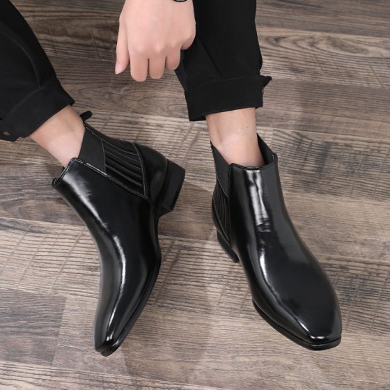Martin boots men's pointed British Chelsea boots men's simple high-top business formal leather shoes factory direct sales in stock