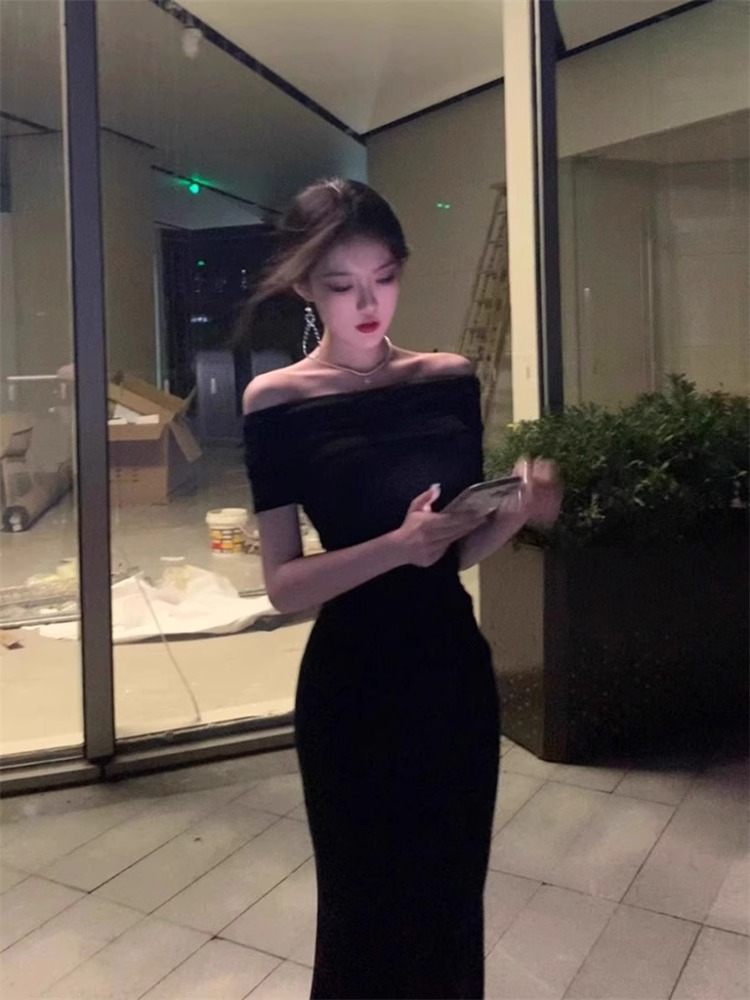 Black summer fitted dress