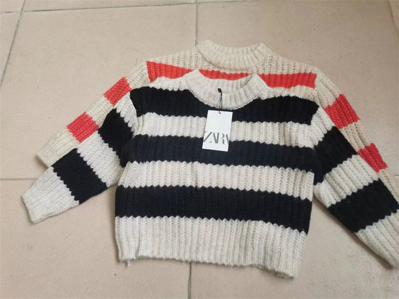 First-hand supply ~ Foreign trade original girls' striped sweaters, medium and large children's versatile fashionable ZAR pullover sweaters