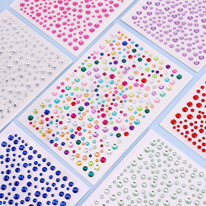 Pegatinas faciales de 900 piezas, pegatinas de diamantes, pegatinas de cristal, diamantes de imitación para maquillaje de escenario, diamantes de imitación acrílicos, éxito de ventas transfronterizo en Amazon.