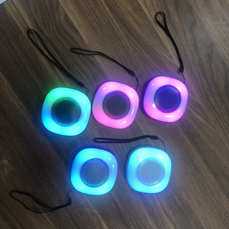 便携式蓝牙音箱