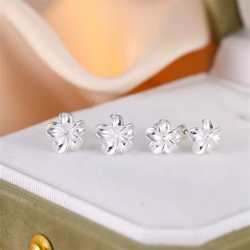 纯银S925栀子花耳钉女简约森系甜美百搭时尚气质轻奢高级感耳饰品