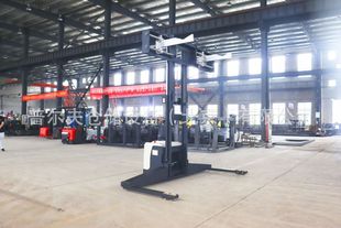 Non-standard electric arm stacker wide leg battery stacker pallet lift forklift accessories maintenance Beijing