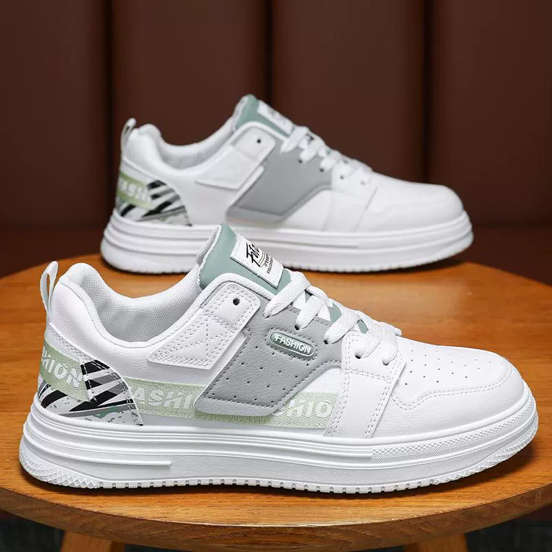 Мужская обувь Новая весна 2024 Новая повседневная модная модная доска туфли с толстым подошвом, увеличенные маленькие белые туфли