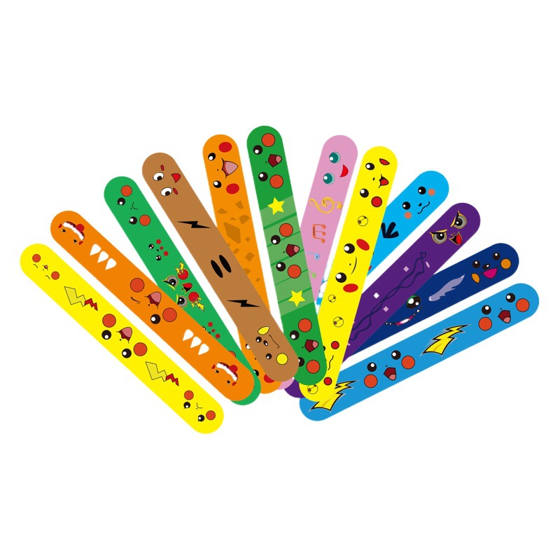 Nuevo cross-border Pokémon emoticon collar de PVC Pikachu pulsera de anillo