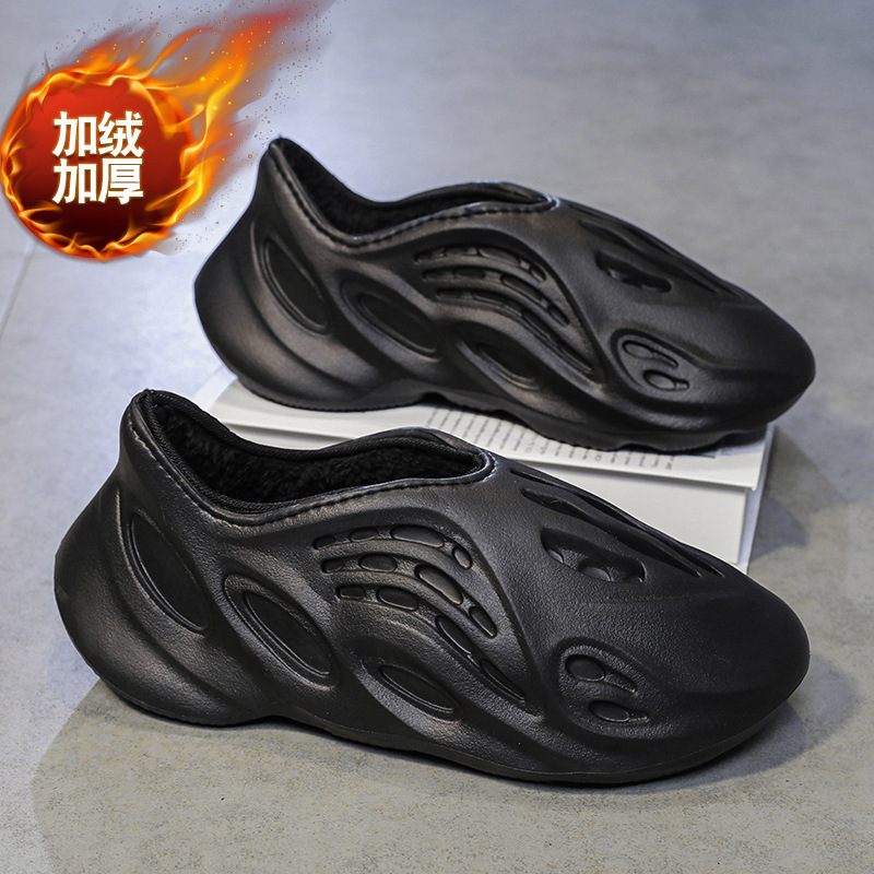 winter warm Crocs-style slippers for leisure