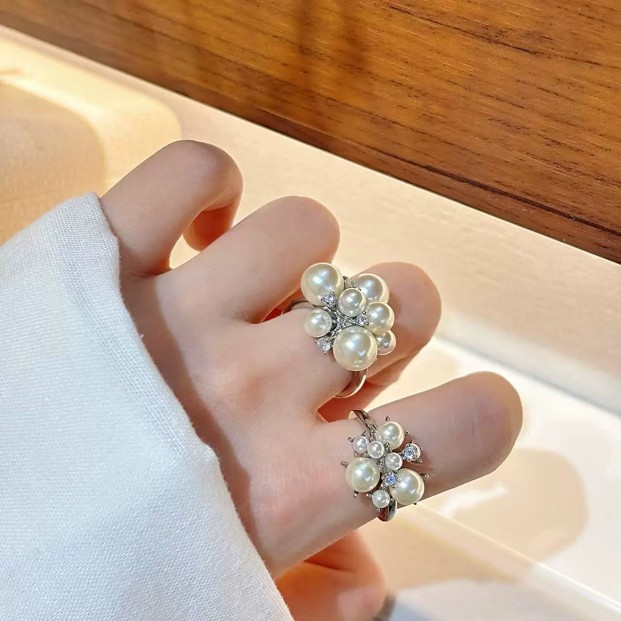 轻奢优雅银色珍珠戒指女高级感个性精致时尚潮流简约百搭指环戒子