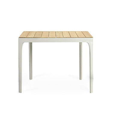 Mesa cuadrada de 0,9 * 0,9 M (aleación de aluminio + madera plástica)