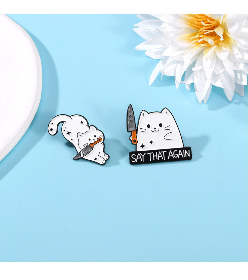 8g Weight Brooches Classification Alloy Material Letter, Cat Pattern Enamel Craft Cartoon Style Cute Sweet Pin Letter Cat Alloy Enamel Unisex Brooches 4