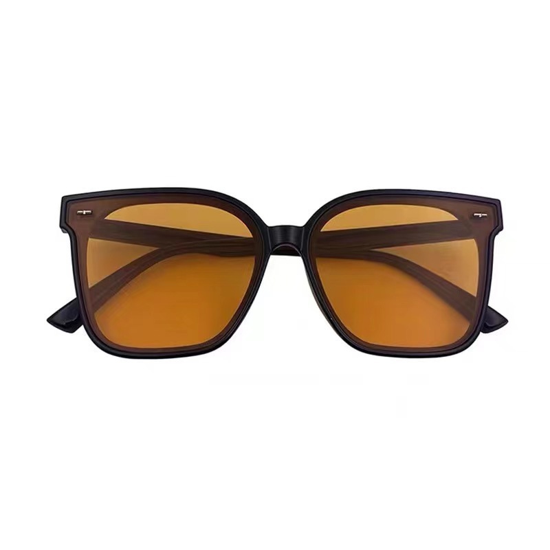Nuevo modelo coreano de gran marco cara pequeña gafas de sol de viento al por mayor chatter en vivo gafas de sol cuadradas de fotos de alta calidad