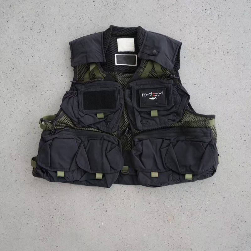 Ceiling Outdoor Fishing Vest! Heavy-Duty Co-Branded Snow Mountain Multi-Pocket Camping Functional Vest for Men