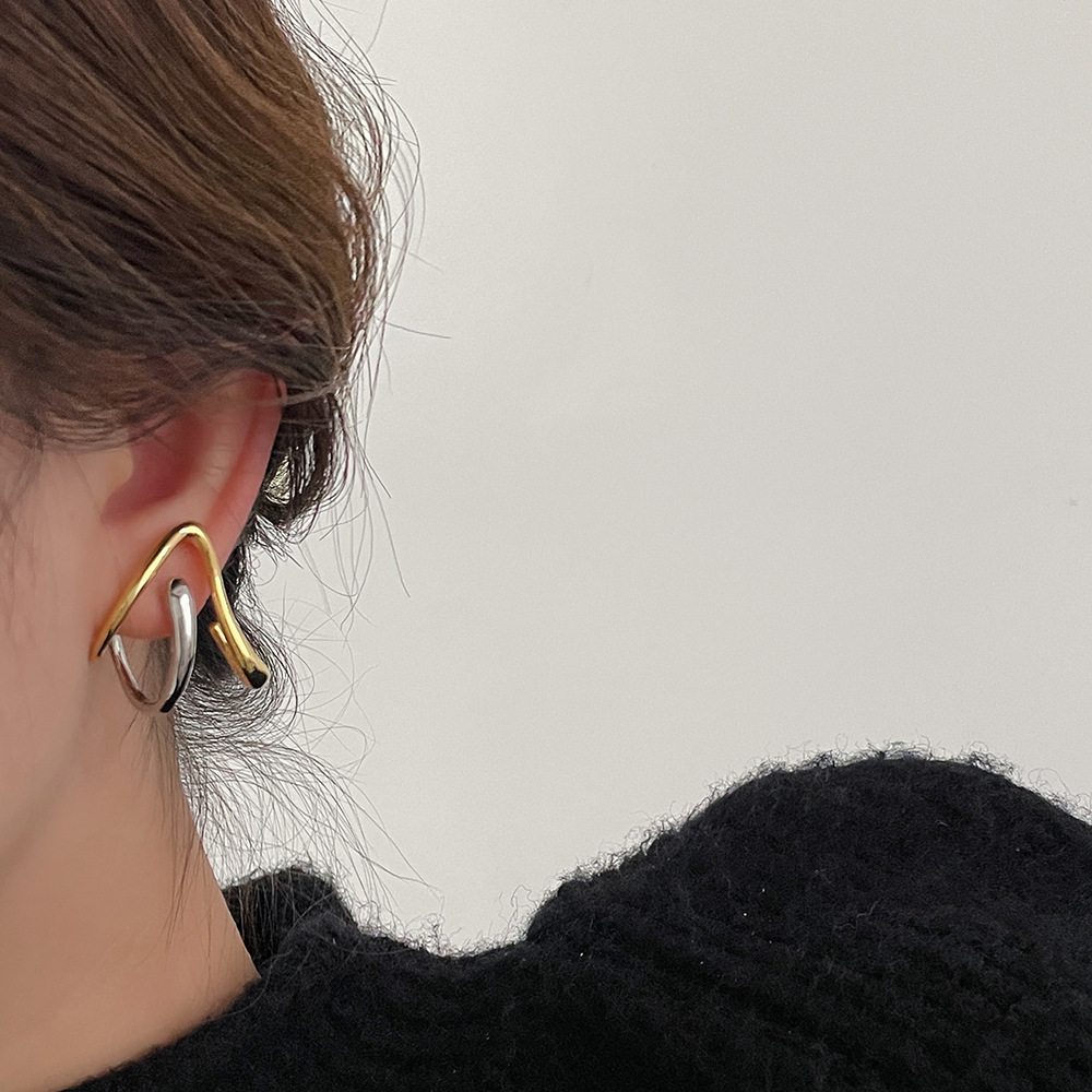 Niche Design Irregular Earrings Women's Temperamental Cold Style Contrast Color