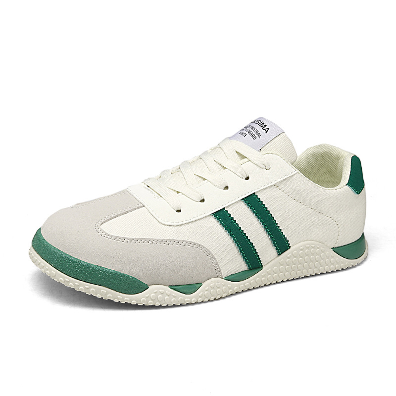 Zapatos de hombre verano 2025 nuevo estilo de cuero para hombres al aire libre zapatos casuales cómodos con lazos planos zapatos deportivos antideslizantes Agan