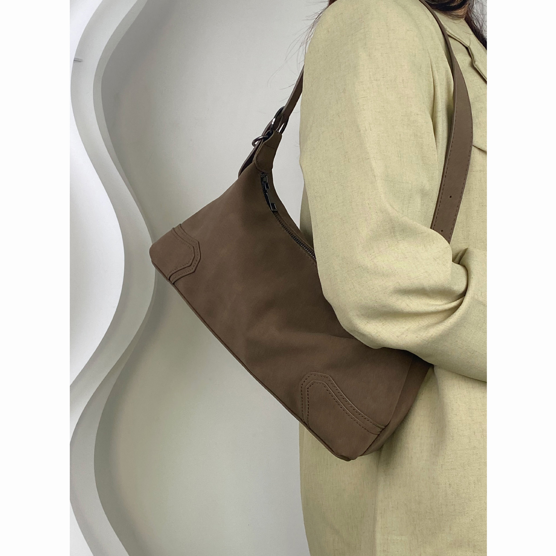 Stylish Pu Leather Shoulder Bag For Women Maillard Matte Finish_voghion.com