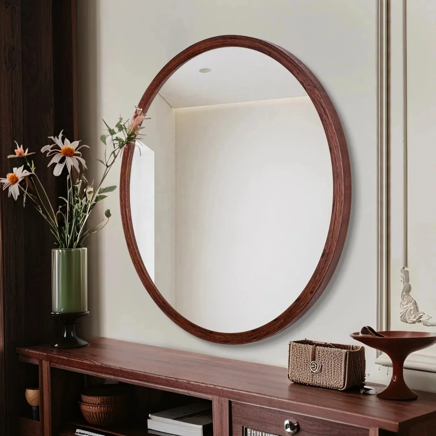 Medieval-Style Round Bathroom Mirror, Wall-Mounted Washbasin Mirror, Wall-Mounted Mirror for Girls' Makeup