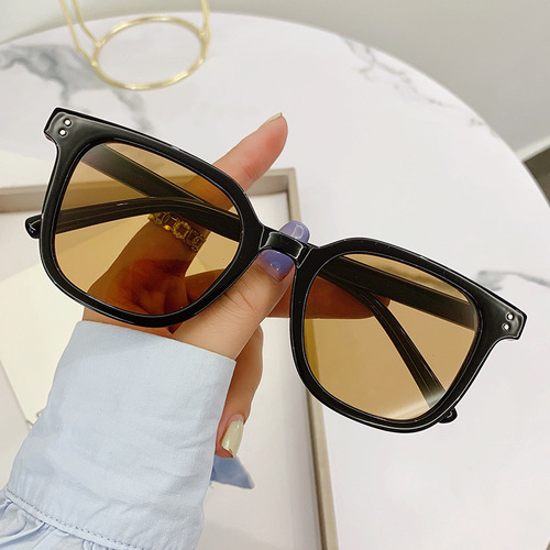  New GM Brown Sunglasses Xiaohongshu Same Style Retro Small Frame Sunglasses Celebrity Internet Celebrities Same Style Hot Glasses