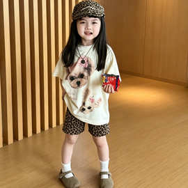 女童套装夏季2026新款儿童可爱卡通短袖t恤女宝宝豹纹短裤两件套