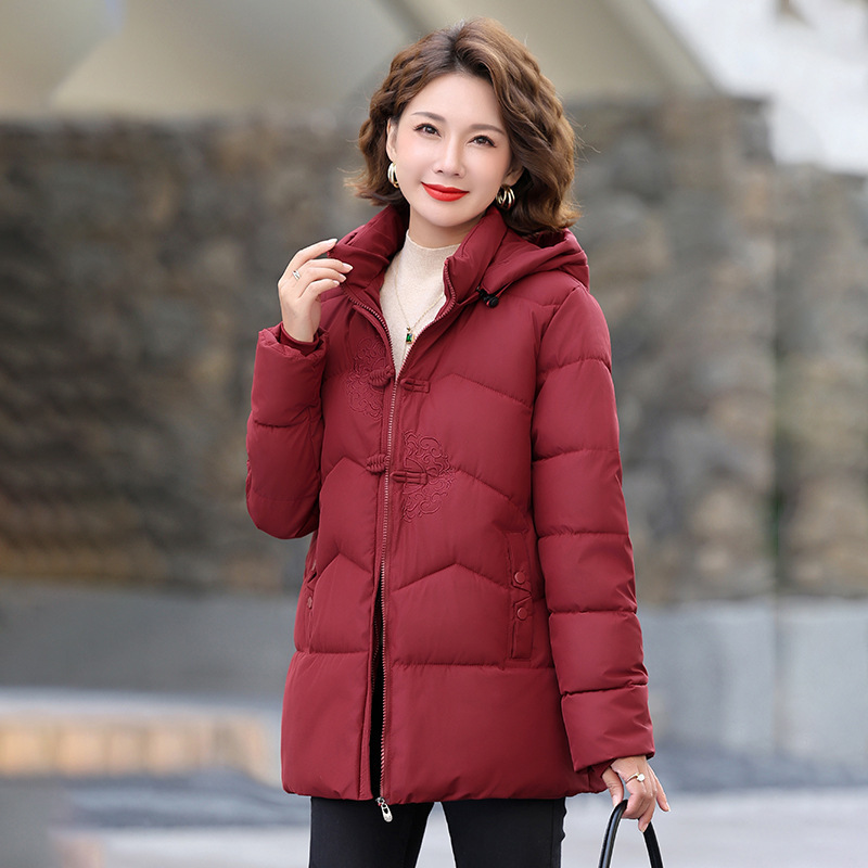 Special Offer down Jacket for Women 2025 Winter New Style Middle-Aged and Elderly Mothers Short White Duck down Thickeneded Warm Grandma Jacket